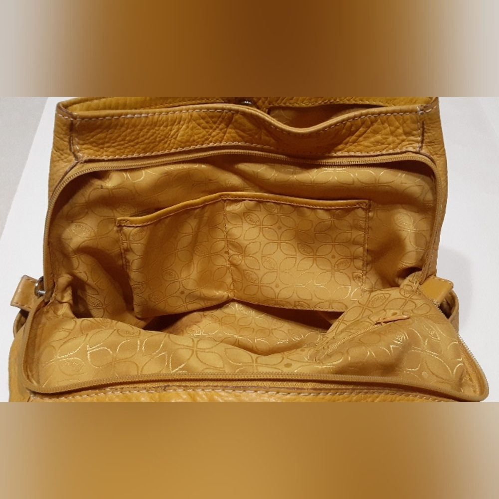 Fossil Yellow Shoulder Purse - Picture 7 of 11